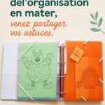 Une salle de classe maternelle chaleureuse, bien organisée avec des étagères colorées.