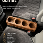 Un porte-gobelet élégant sur une table avec une boisson, soulignant son utilité pratique.