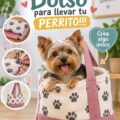 Sac de transport fait main pour chien à l'intérieur d'une voiture.